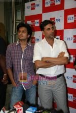 Akshay Kumar, Ritesh Deshmukh at Housefull music launch in Big Fm on 15th March 2010 (5).JPG